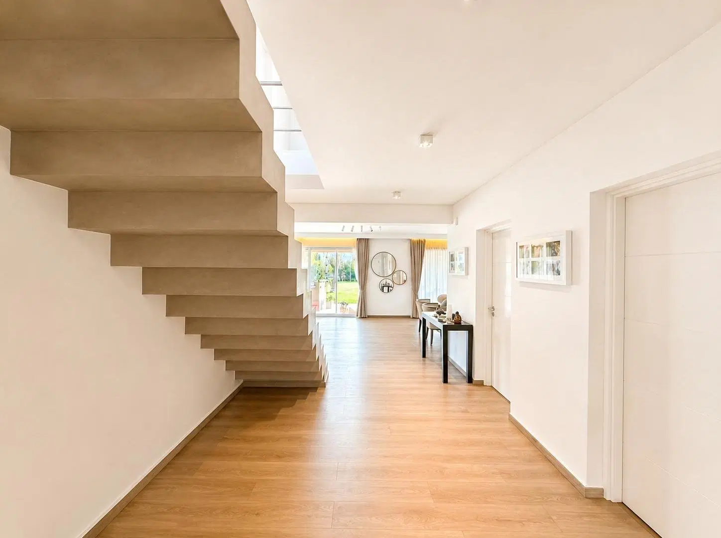 Casa de 269 m² con 4 dormitorios en venta y alquiler en San Sebastián 3