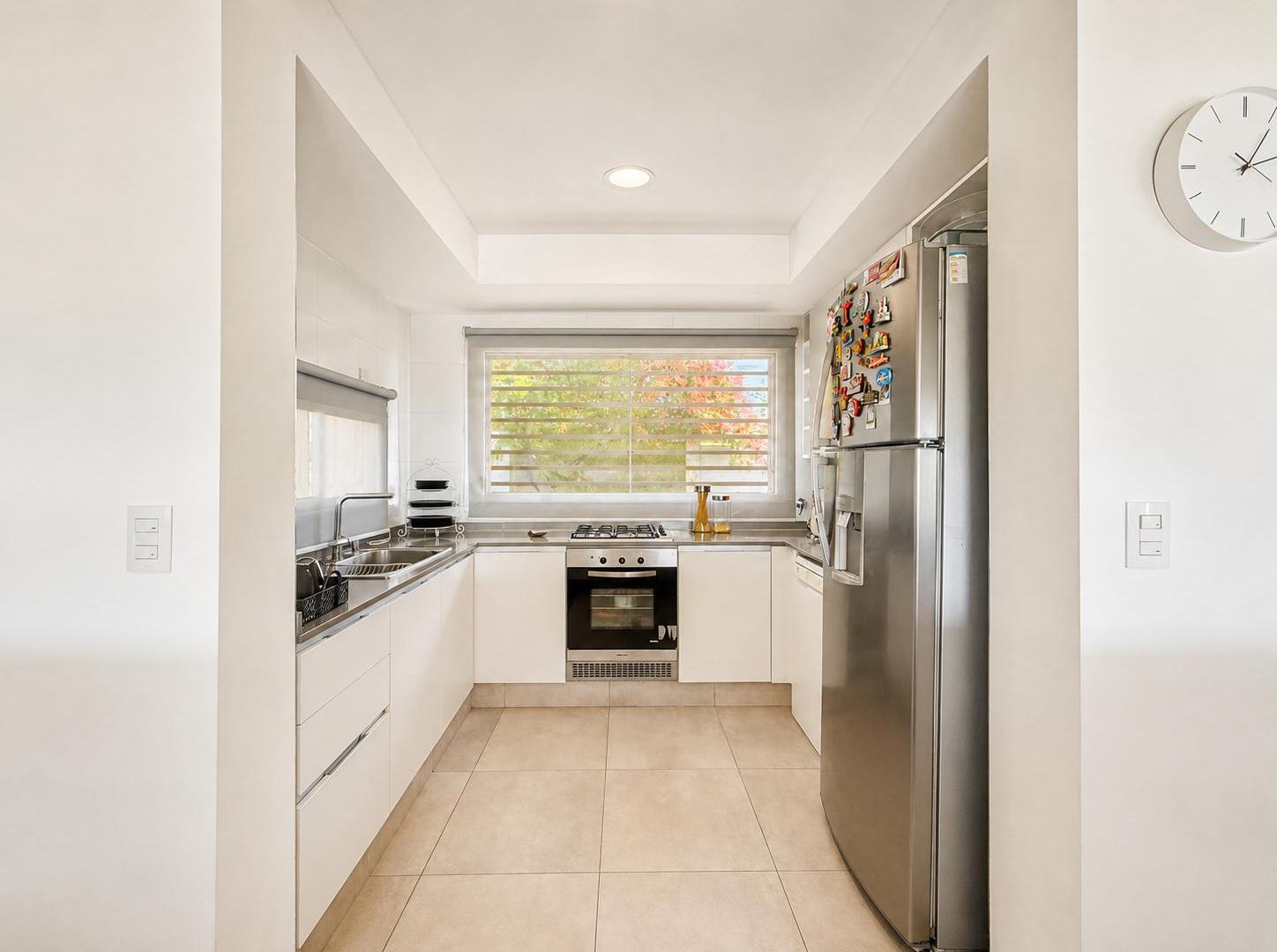 Foto de Casa en venta 3 dormitorios con pileta Las Tardes Roldán, imagen 1
