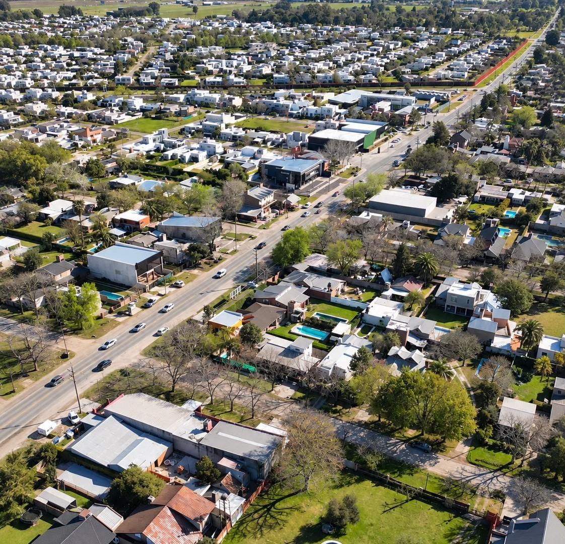 Foto de Lotes sobre Av. Illia - Ideal desarrollo comercial - Funes, imagen 4