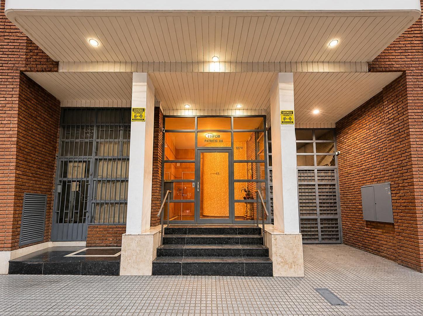 Foto de Departamento en venta 3 dormitorios en Barrio Martín Rosario., imagen 1