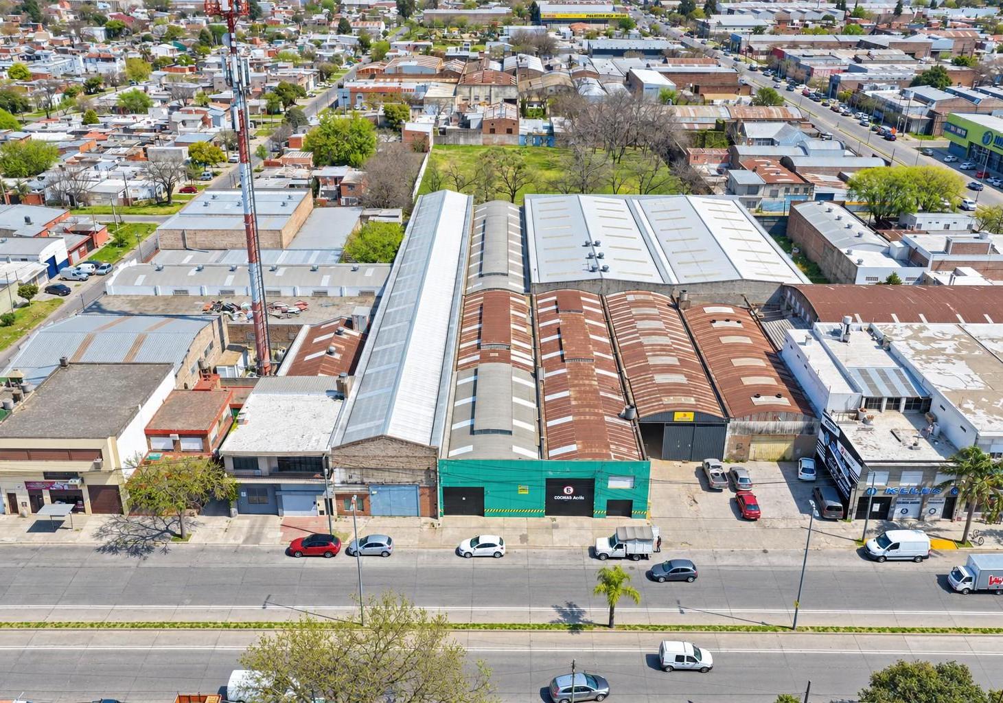 Foto de Galpones en venta 671 M² cubiertos, Prov. Unidas 647 BIS, imagen 3