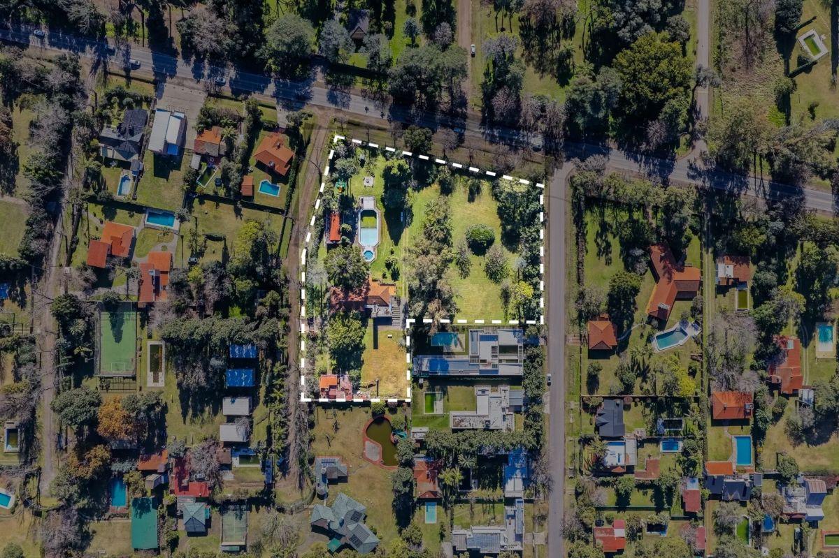 Foto de Lote baldío de 900 m² sobre Federación a metros de Ruta 9, Funes, imagen 5