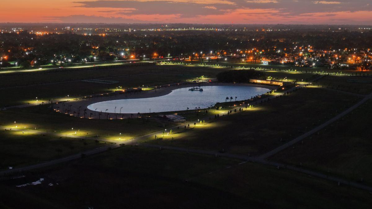 Foto de Terreno en venta de 874,79m2 Financiado en Vida Lagoon, Funes, imagen 1