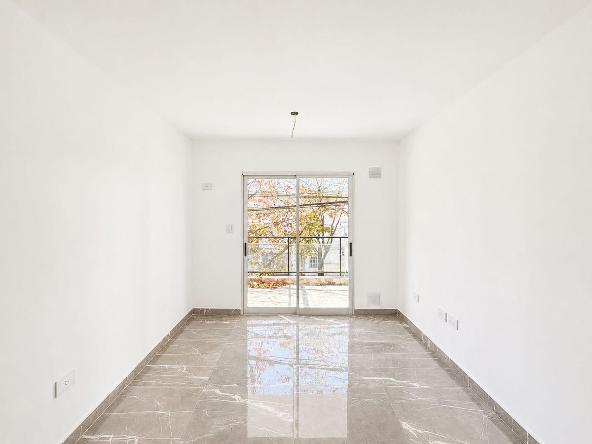 Foto de Departamento en venta de 1 dormitorio en Barrio Echesortu, Rosario, imagen 2
