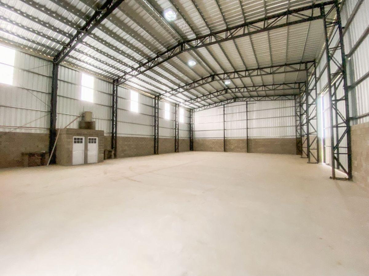 Foto de Galpón en alquiler 450m2 y 9m de altura - Area industrial de Roldán, imagen 4