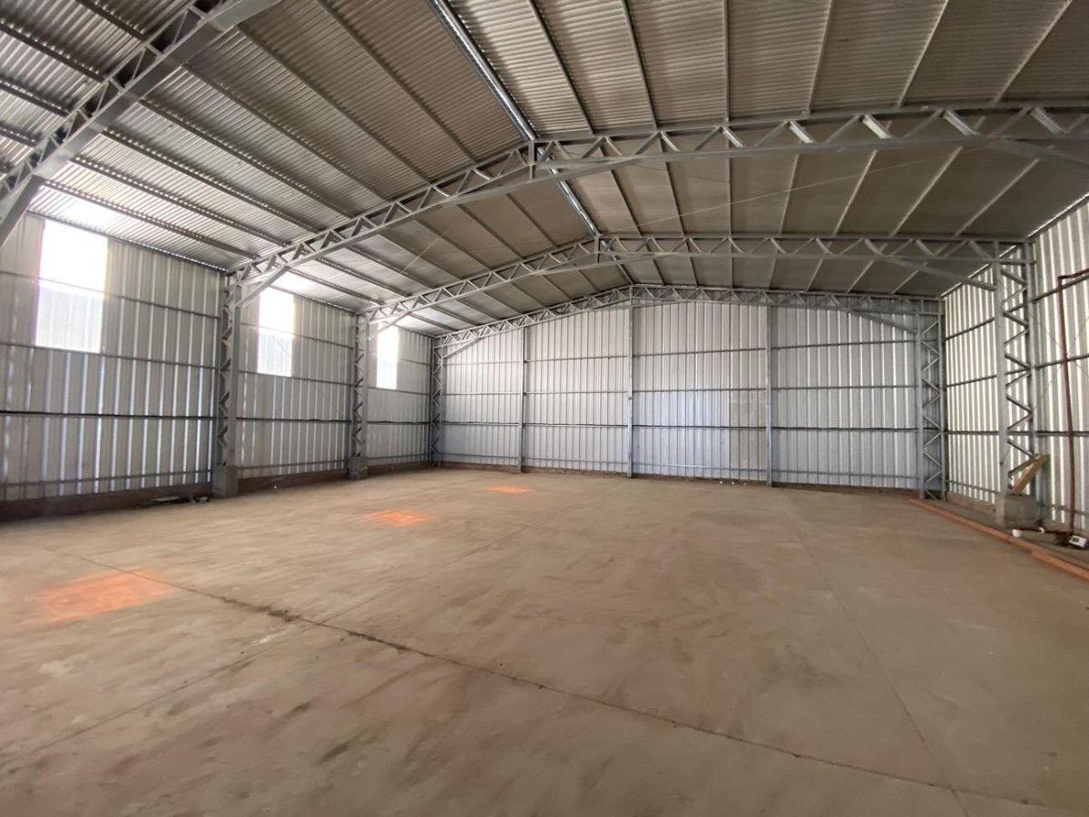 Foto de Galpon en alquiler 400m2 zona industrial Roldan, imagen 5