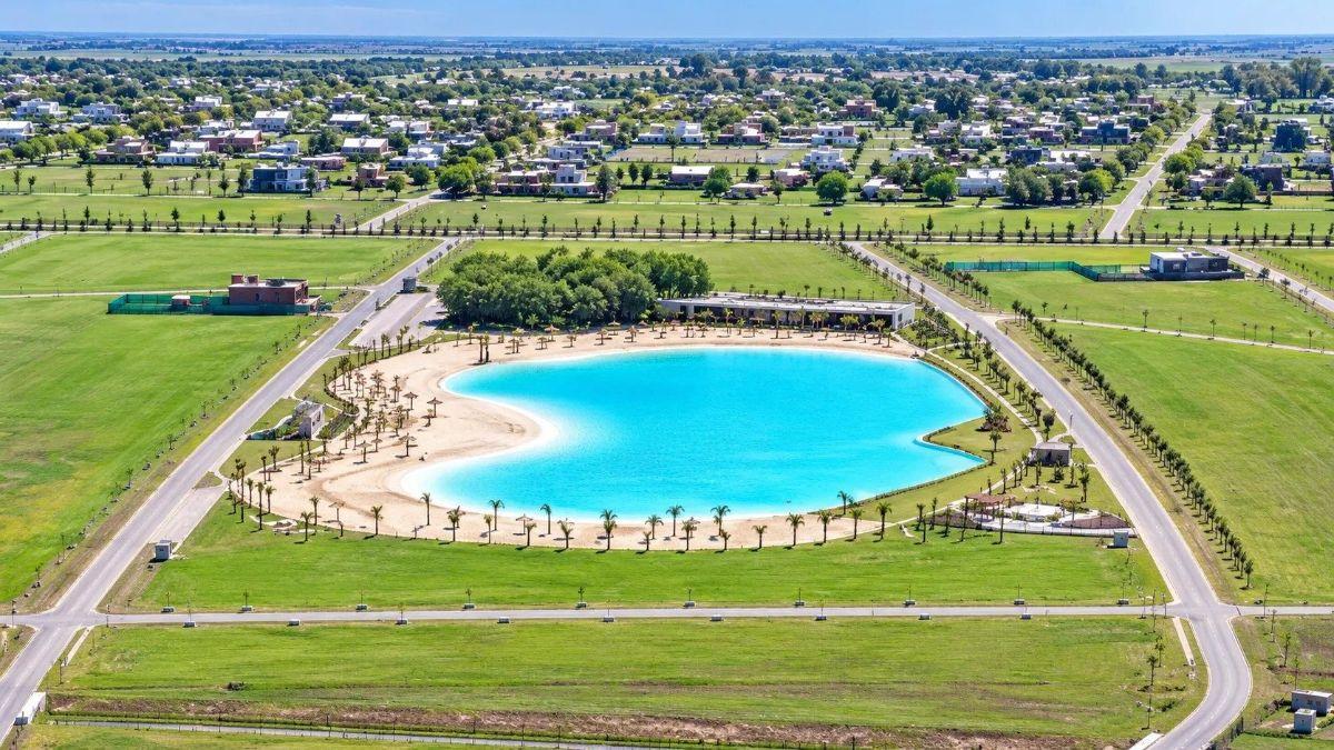 Foto de Lote 911 de 675 m² en venta en Vida Lagoon, Funes, imagen 2