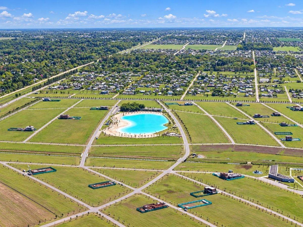 Foto de Lote 911 de 675 m² en venta en Vida Lagoon, Funes, imagen 1