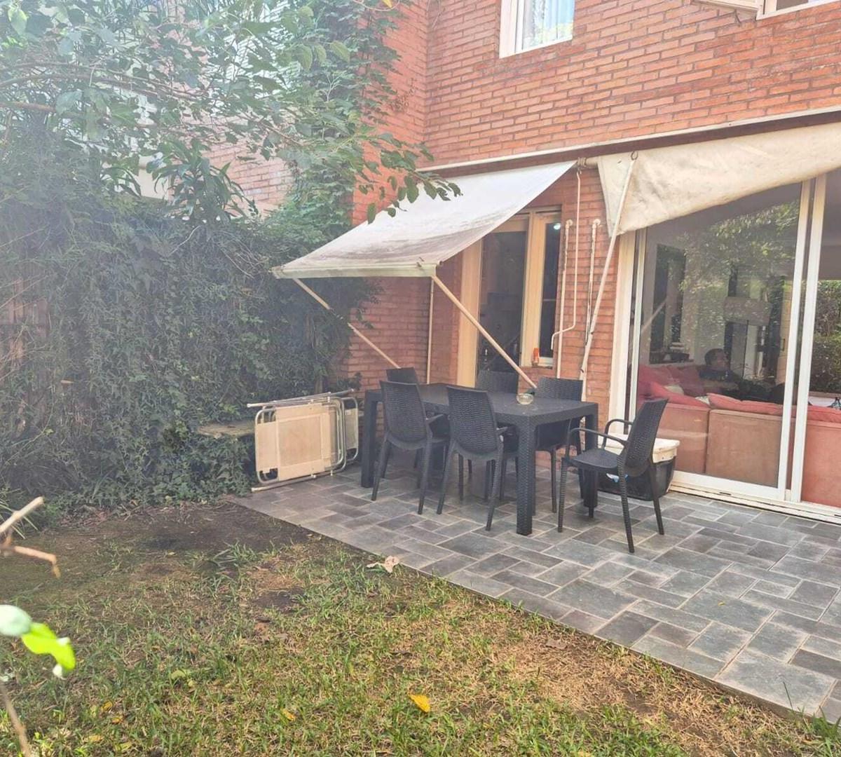 Departamento Dúplex en Venta en Jardines de San Isidro, San Isidro, G. B. a. Zona Norte 1