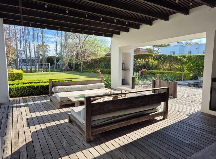 Casa Chalet  en Alq. Temporario en Santa Barbara, Tigre, G.B.A. Zona Norte 5