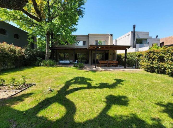 Casa  en Alq. Temporario en San Isidro, G.B.A. Zona Norte, Argentina 1