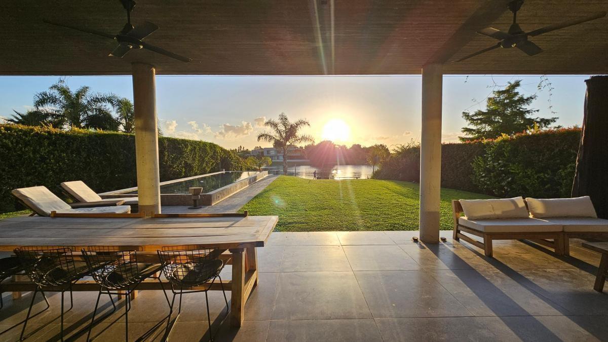 Casa en Venta en Santa Catalina, Villanueva, Tigre