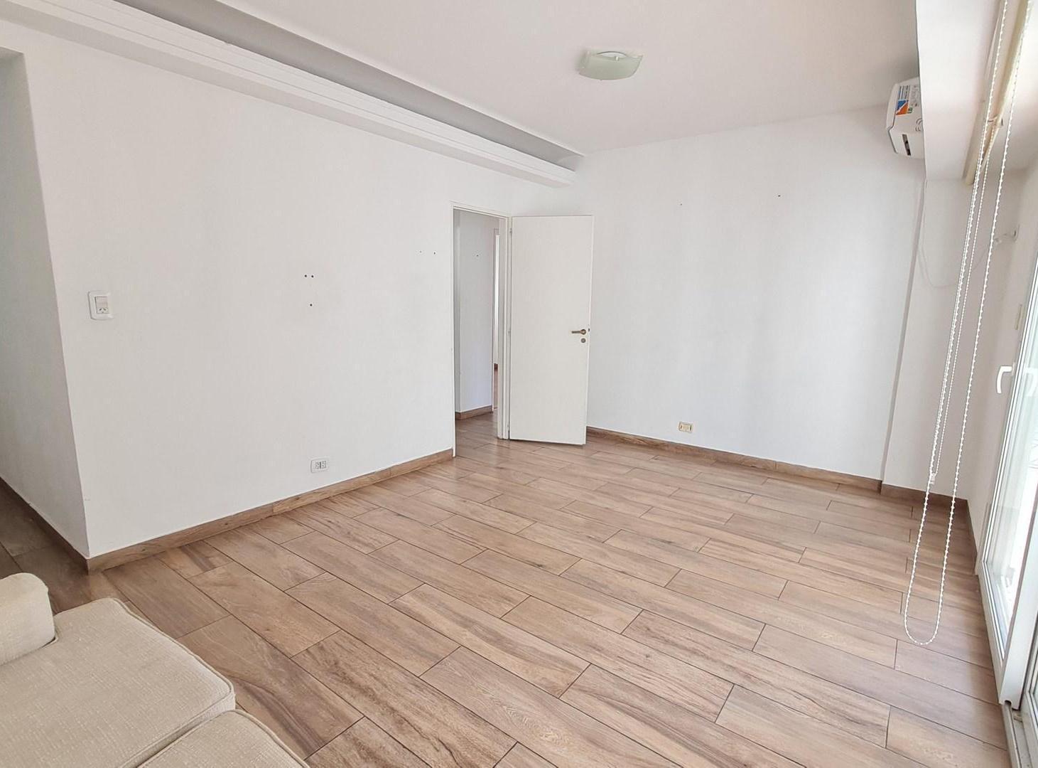 Foto de Departamento Semipiso en Venta en Olivos, Vicente López, G.B.A. Zona, imagen 5