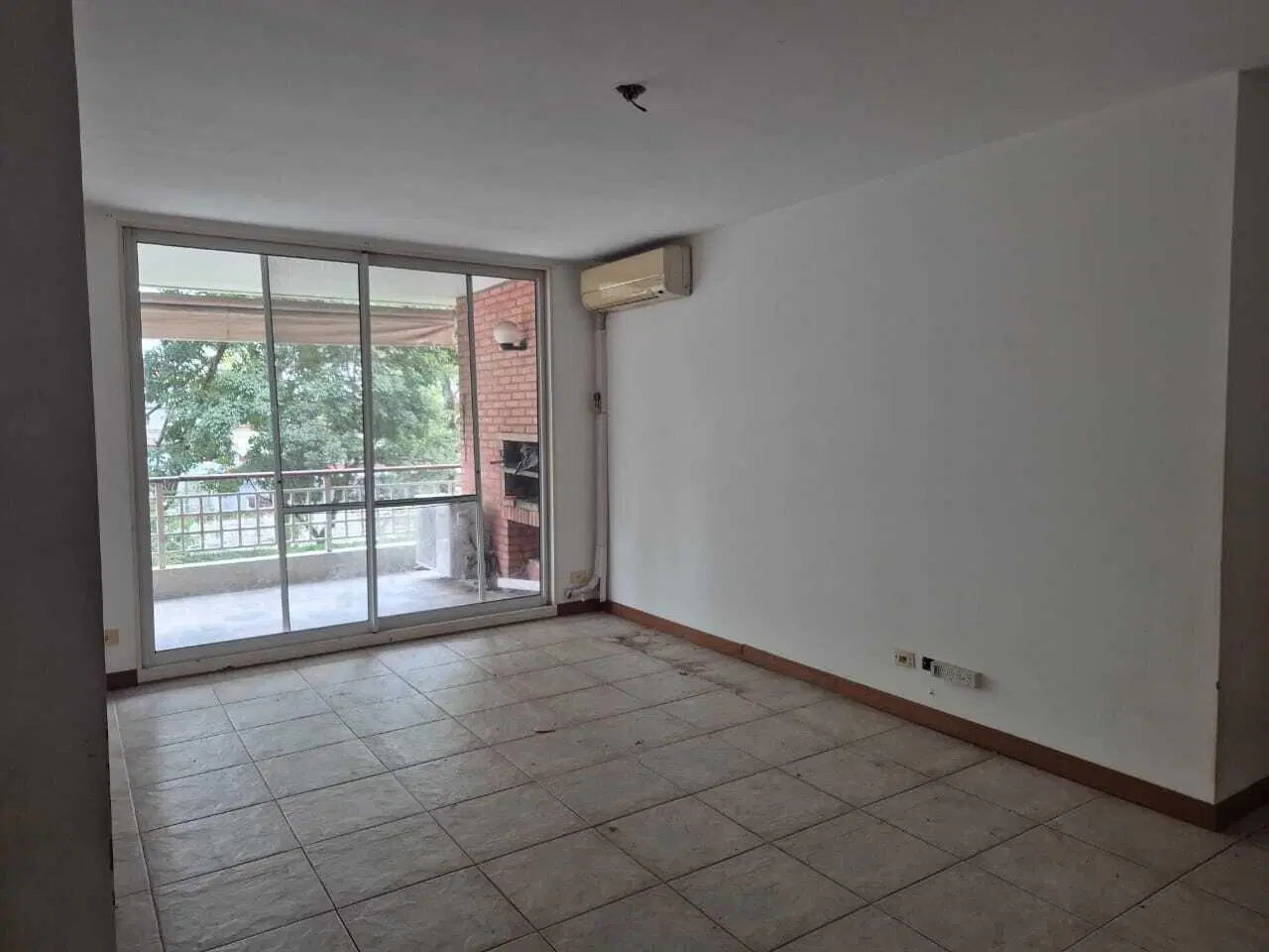 Departamento en Alquiler en Jardines de San Isidro, San Isidro, G.B.A. Zona Norte 4