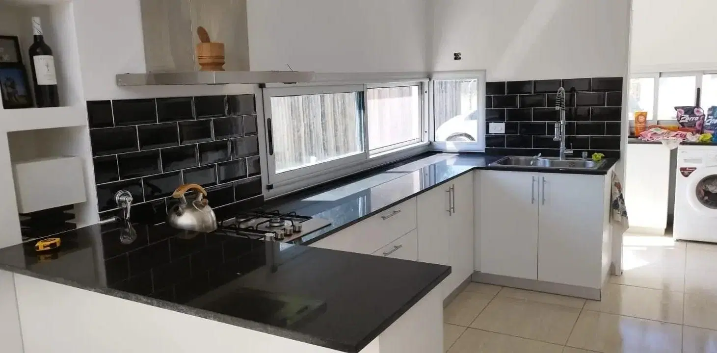 Casa  en Venta en Pilar del Este, Pilar, G.B.A. Zona Norte 4