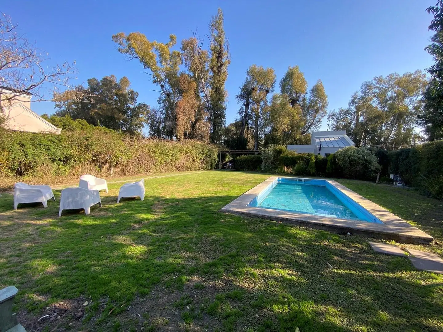 CASA- VENTA- DOS VIVIENDAS- PILETA- CANCHA DE TENIS-  Benavidez, Tigre, G.B.A. Zona Norte 5