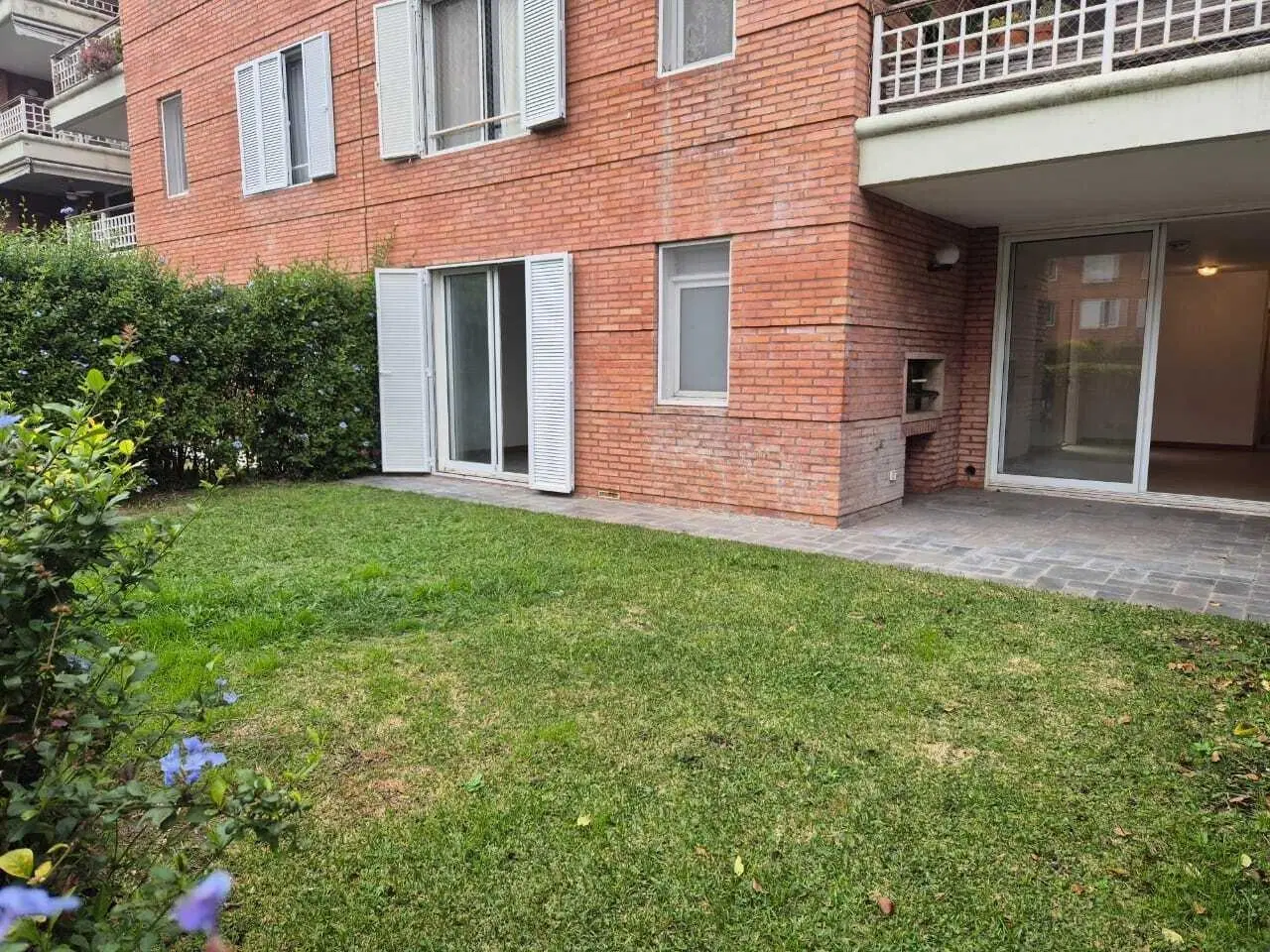 Departamento  en Venta en Jardines de San Isidro, San Isidro, G.B.A. Zona Norte 3