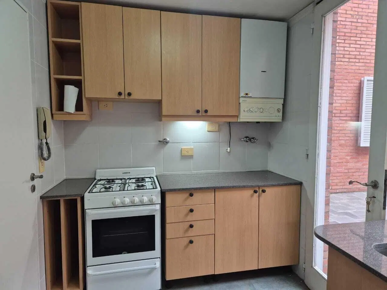 Departamento  en Venta en Jardines de San Isidro, San Isidro, G.B.A. Zona Norte 5