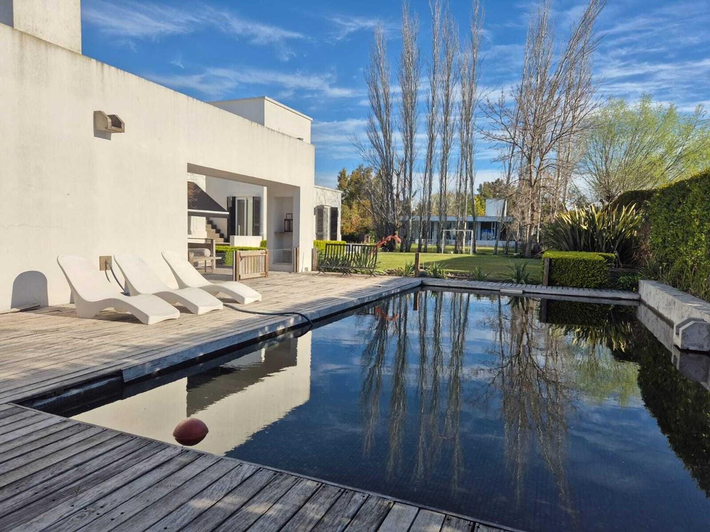 Foto de Casa en Alq. Temporario en Santa Barbara, Tigre, G.B.A. Zona Norte, imagen 2