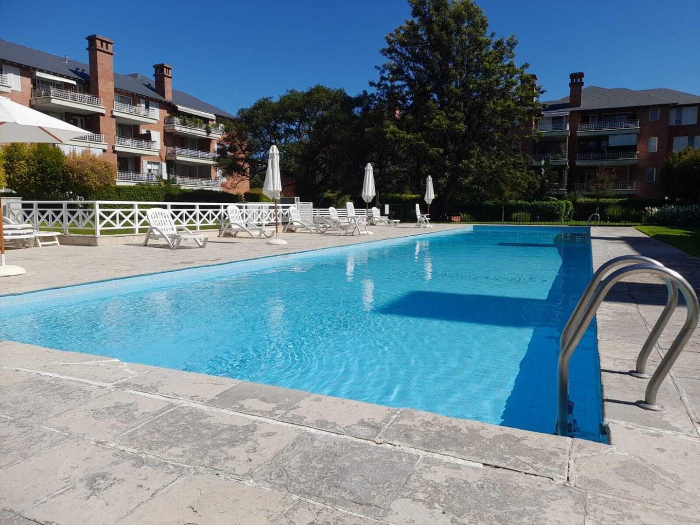 Foto de Departamento en Alquiler en Jardines de San Isidro, San Isidro, G.B.A, imagen 2