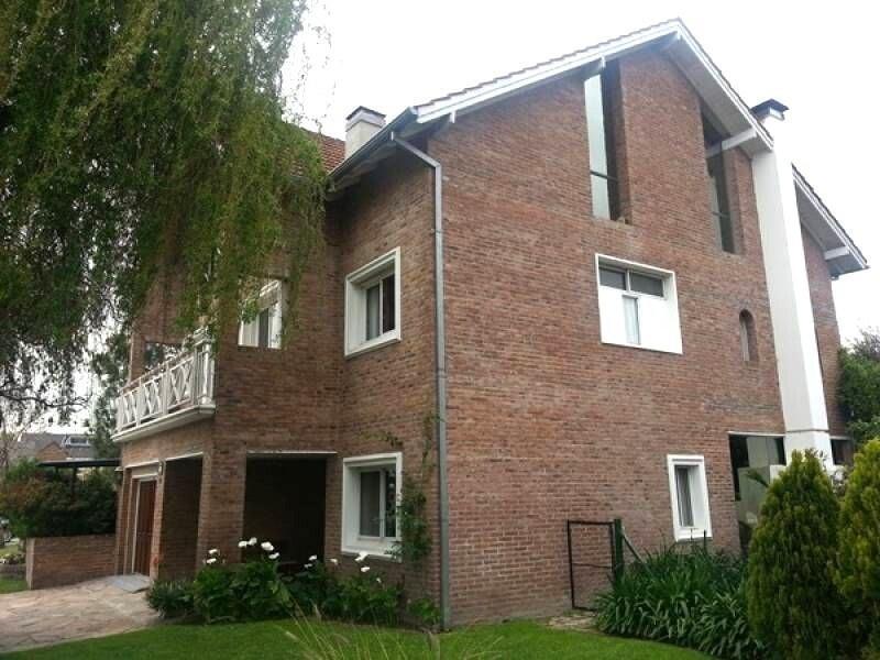 Foto de Casa Chalet en Venta en La Colina, Don Torcuato, Tigre, imagen 1