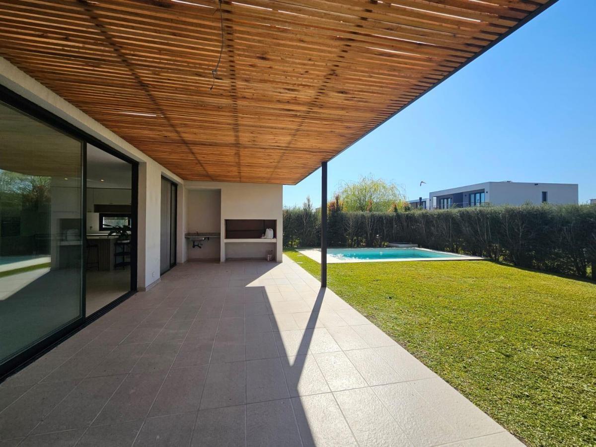 Foto de Venta Casa a ESTRENAR lote interno 3 dormitorios Barrio Cerrado, imagen 4