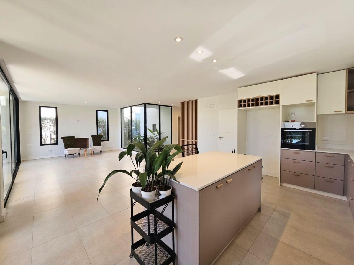 Foto de Venta Casa a ESTRENAR lote interno 3 dormitorios Barrio Cerrado, imagen 5