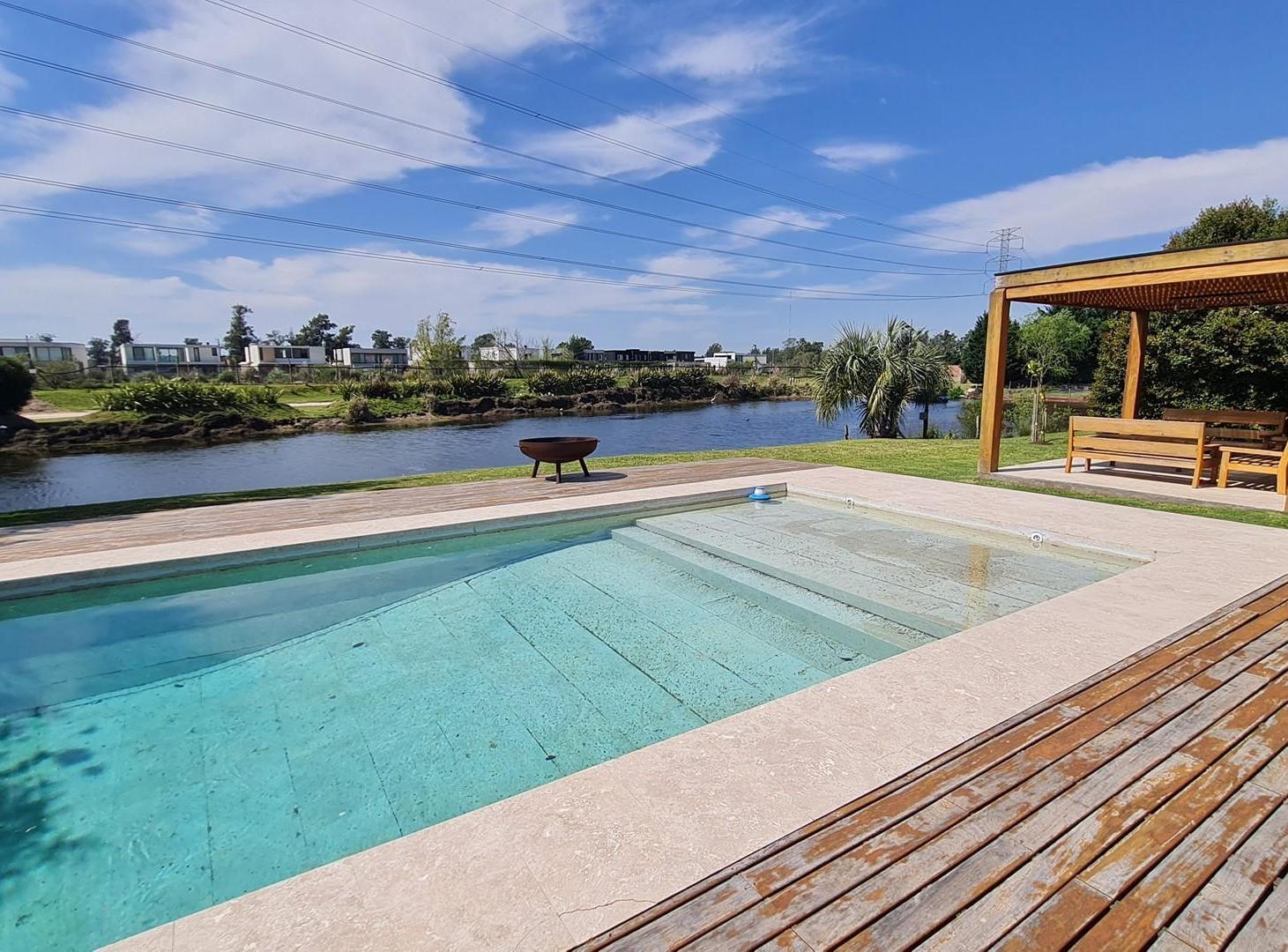 Foto de Casa al Agua Laguna en Alq. Temporario en San Francisco, Villanueva, imagen 1