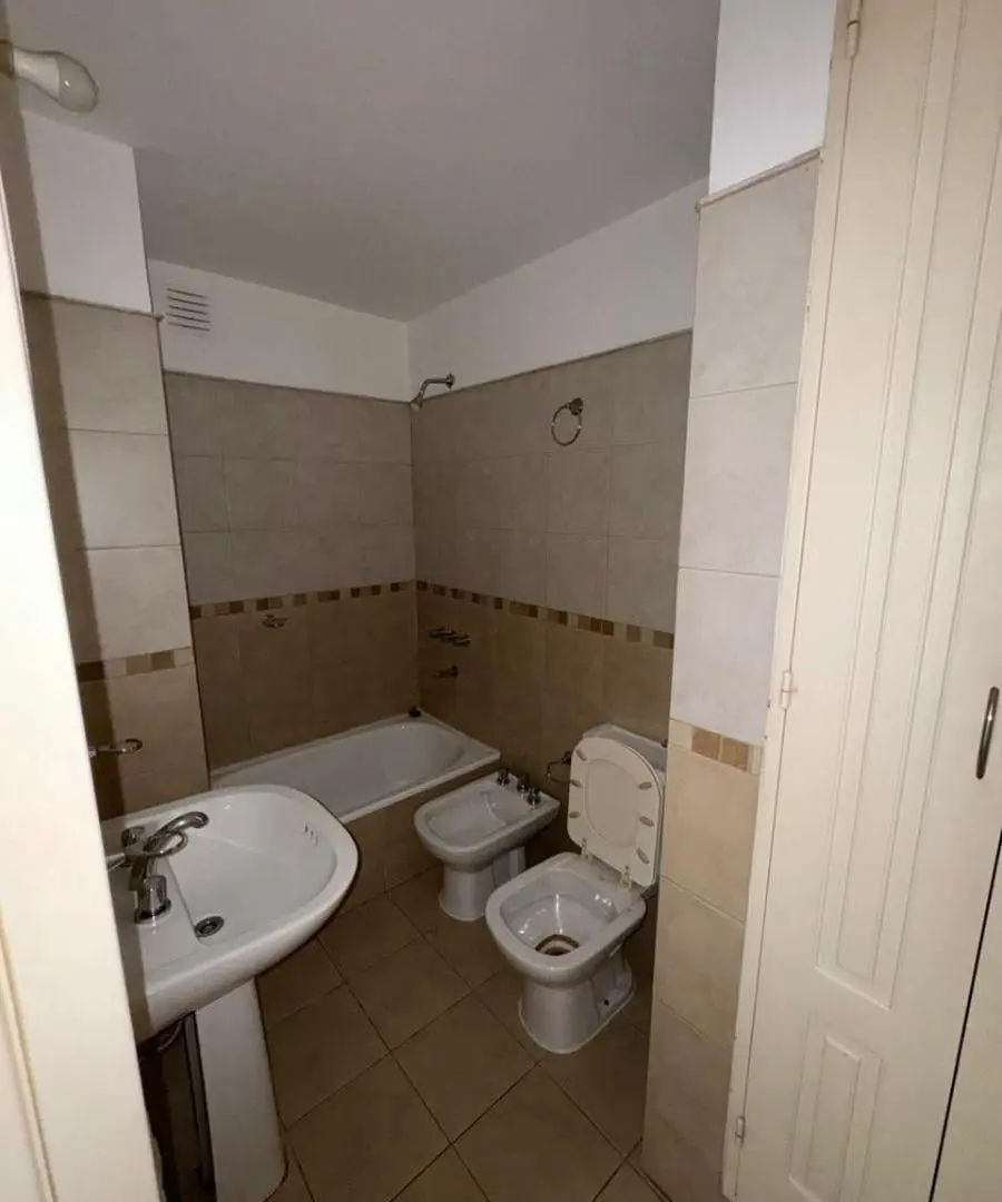 Nazareno I: Nueva Cordoba 1 Dormitorio- Balcon al frente 4