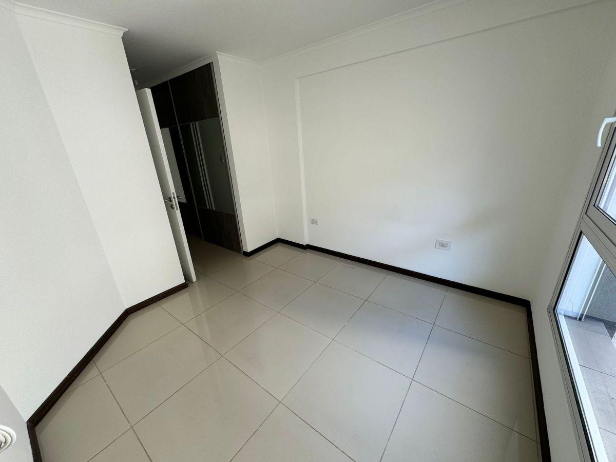 Foto de NAZARENO XIV: 1 Dormitorio- Cocina Separada- Balcon-Expensas Bajas, imagen 1