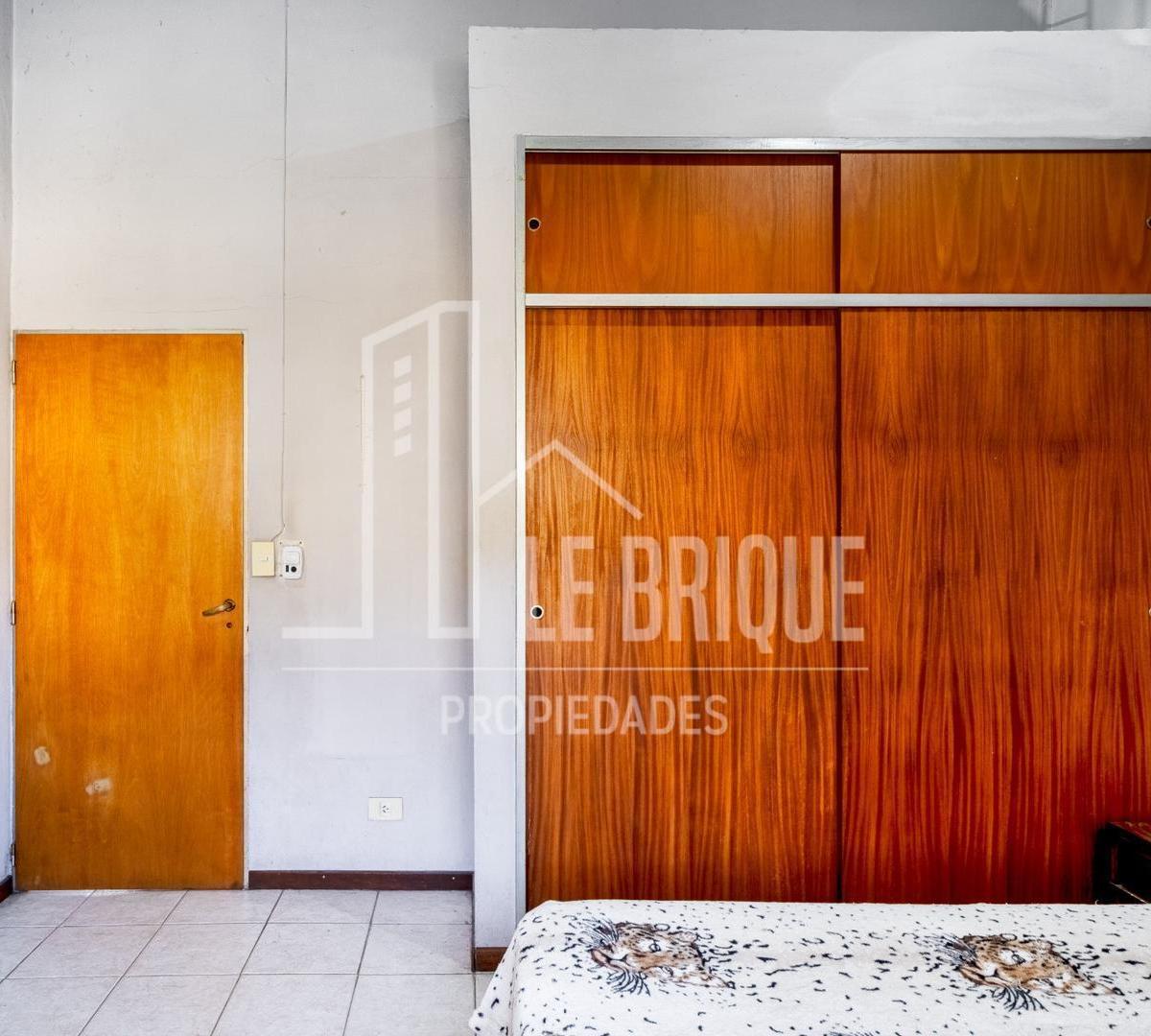 Casa 5 Amb Lote de 8.66x21.59 5