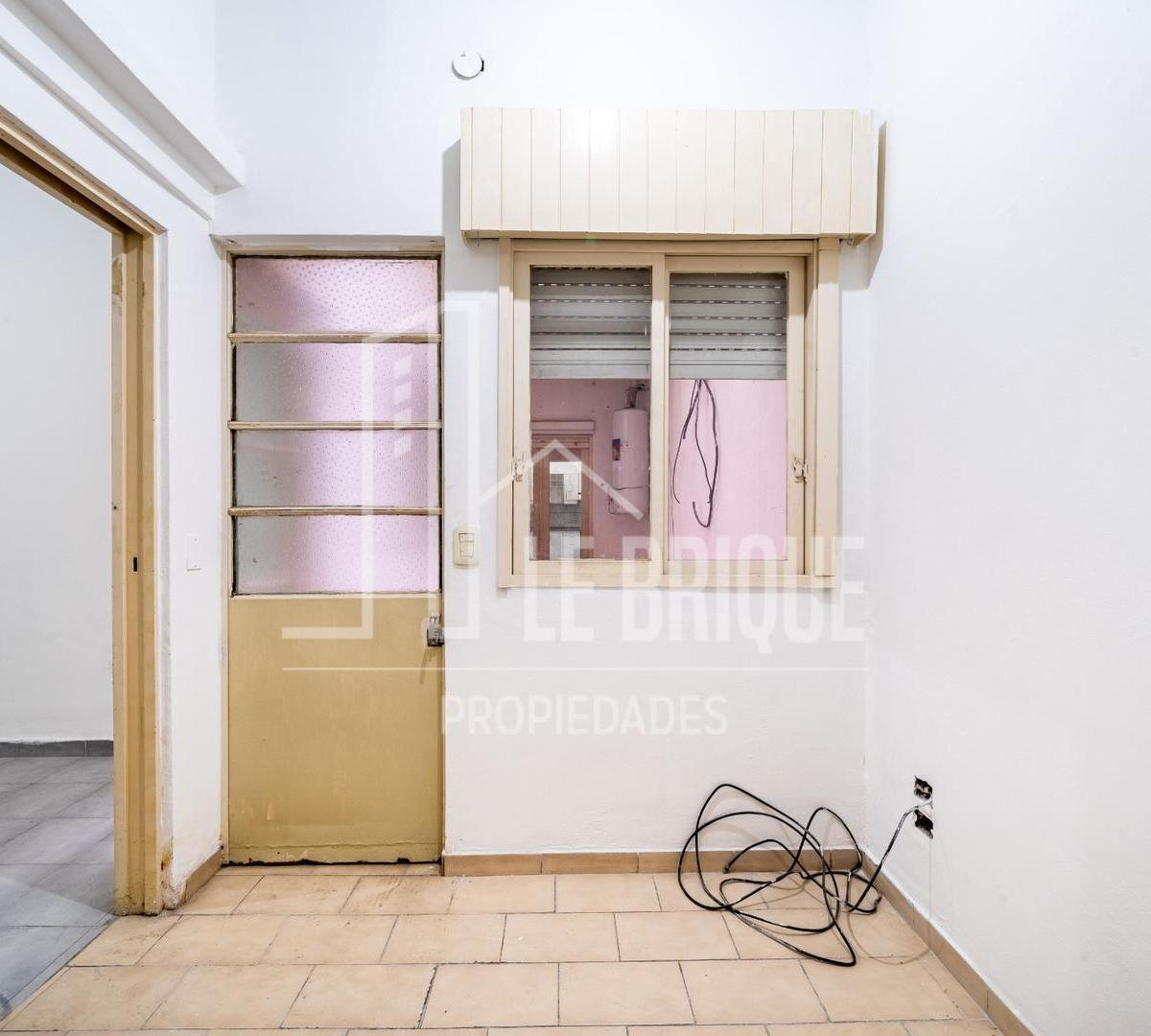 Departamento 4 Ambientes + Depedencia 2