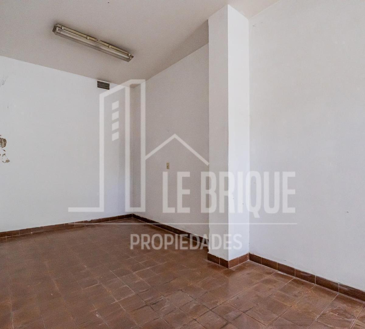 Local en Esquina - Le Brique Propiedades 1