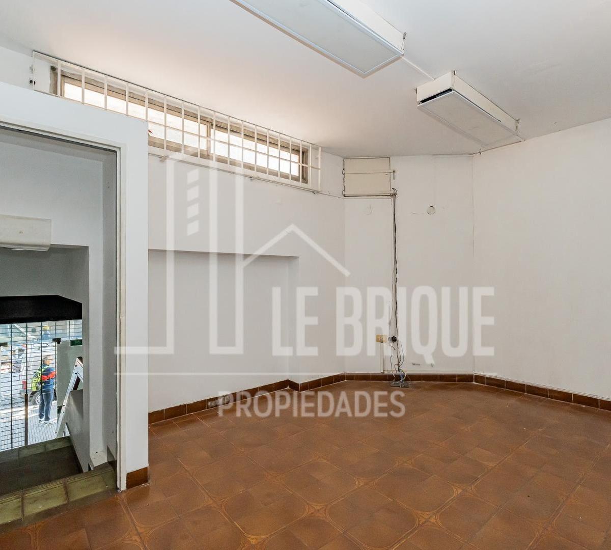 Local en Esquina - Le Brique Propiedades 4
