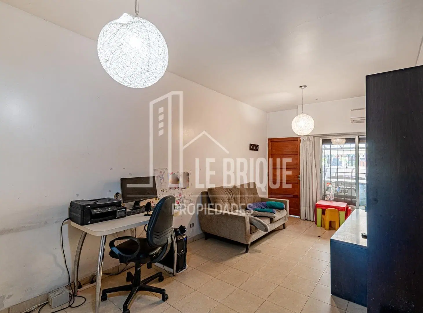 Duplex 4 amb + Jardin, Quincho y Garage 2