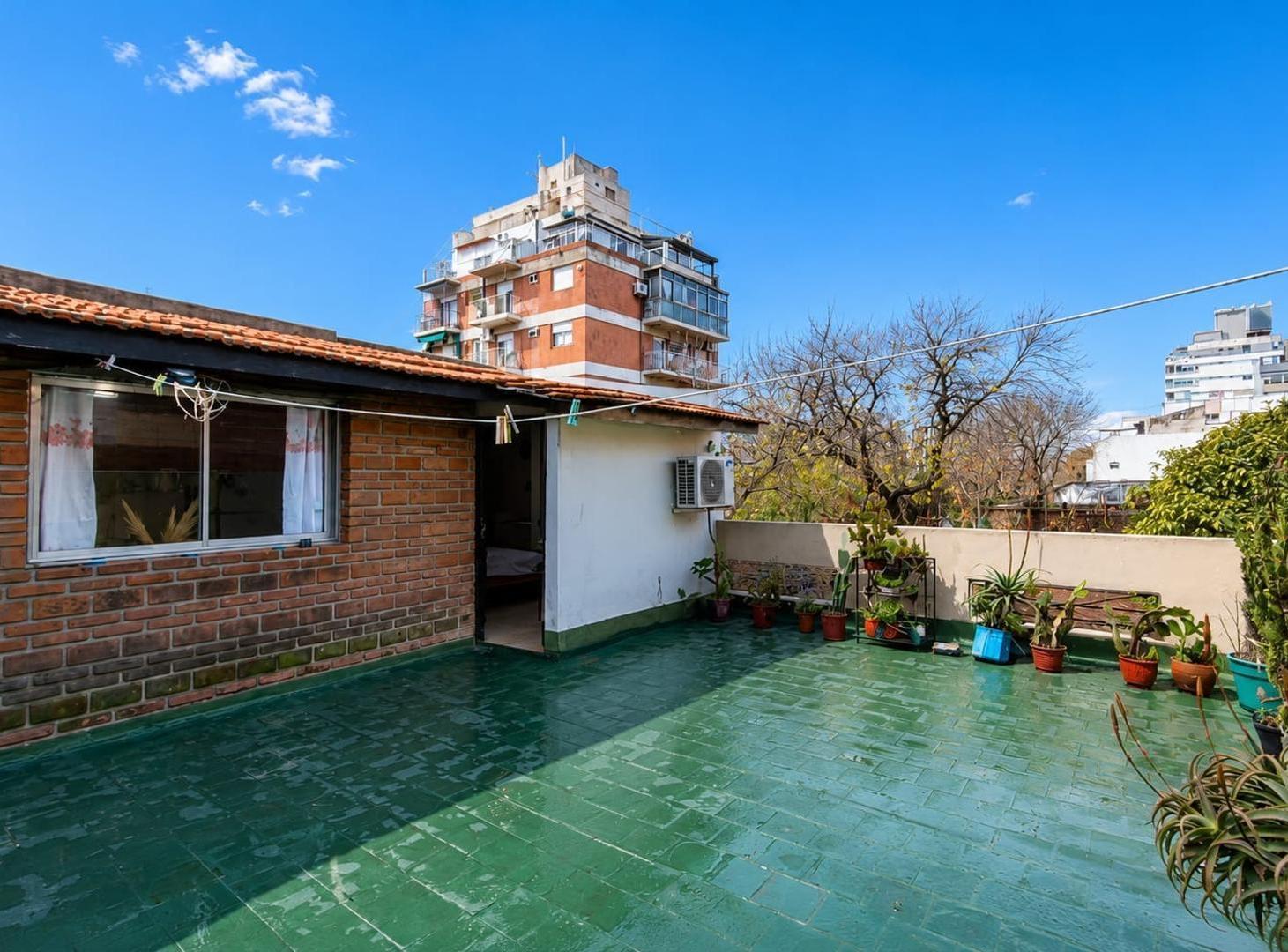 5 amb + Patio, Terraza y Quincho  - Le Brique Propiedades -