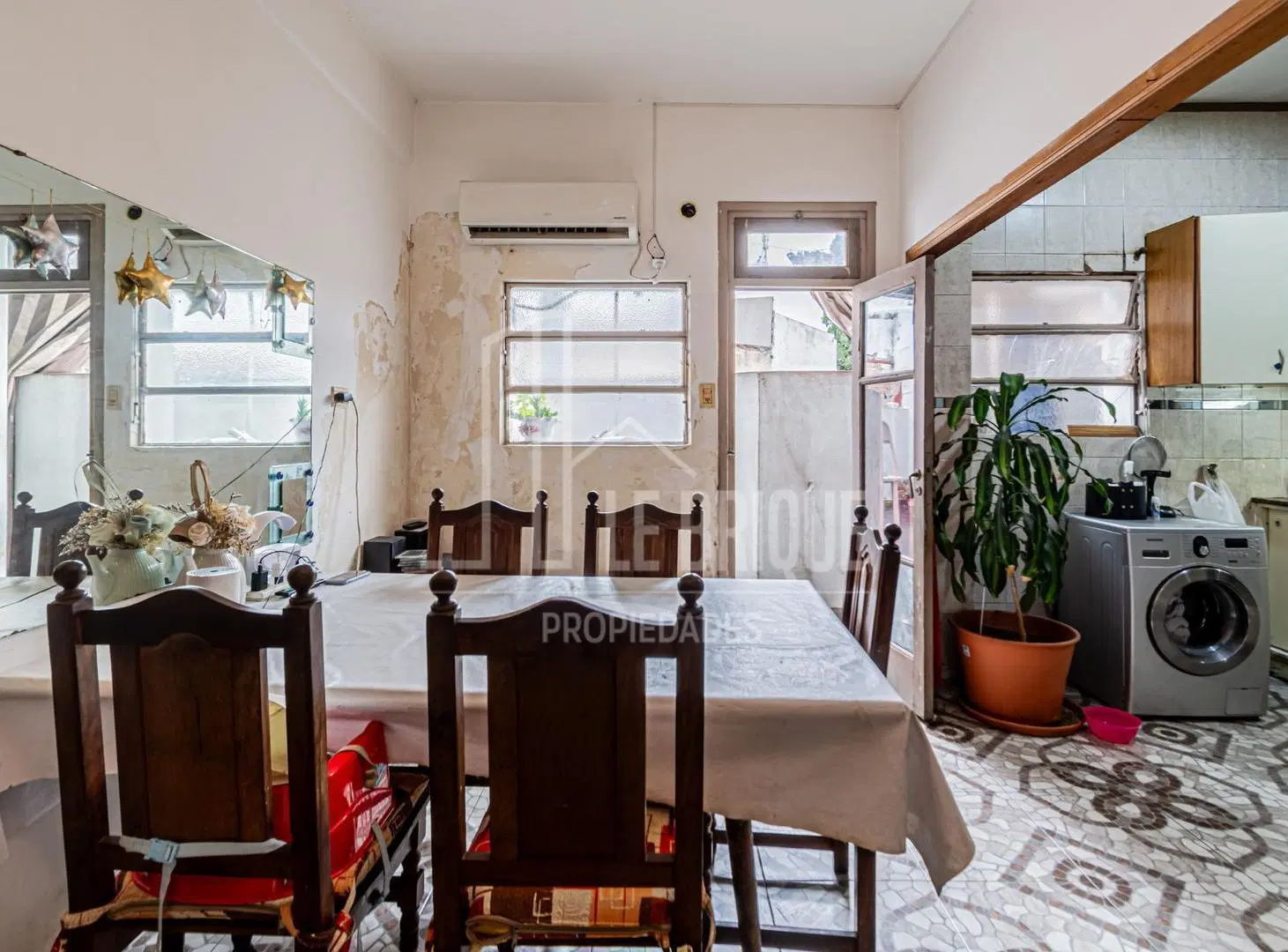 5 amb + Patio, Terraza y Quincho  - Le Brique Propiedades - 5