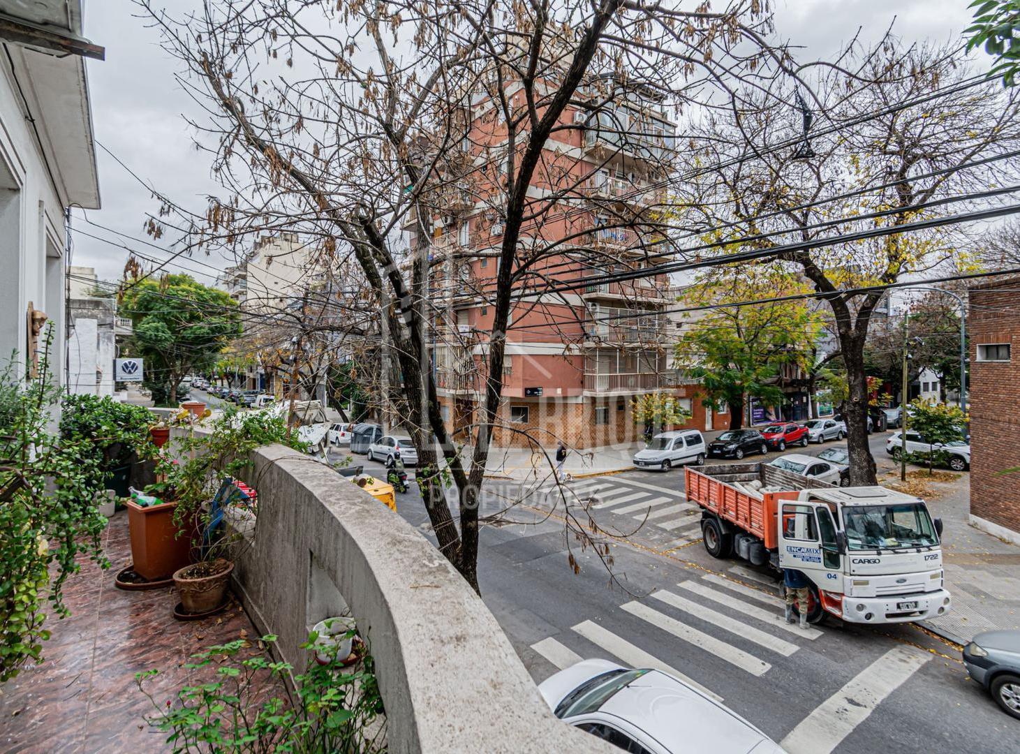 5 amb + Patio, Terraza y Quincho  - Le Brique Propiedades -