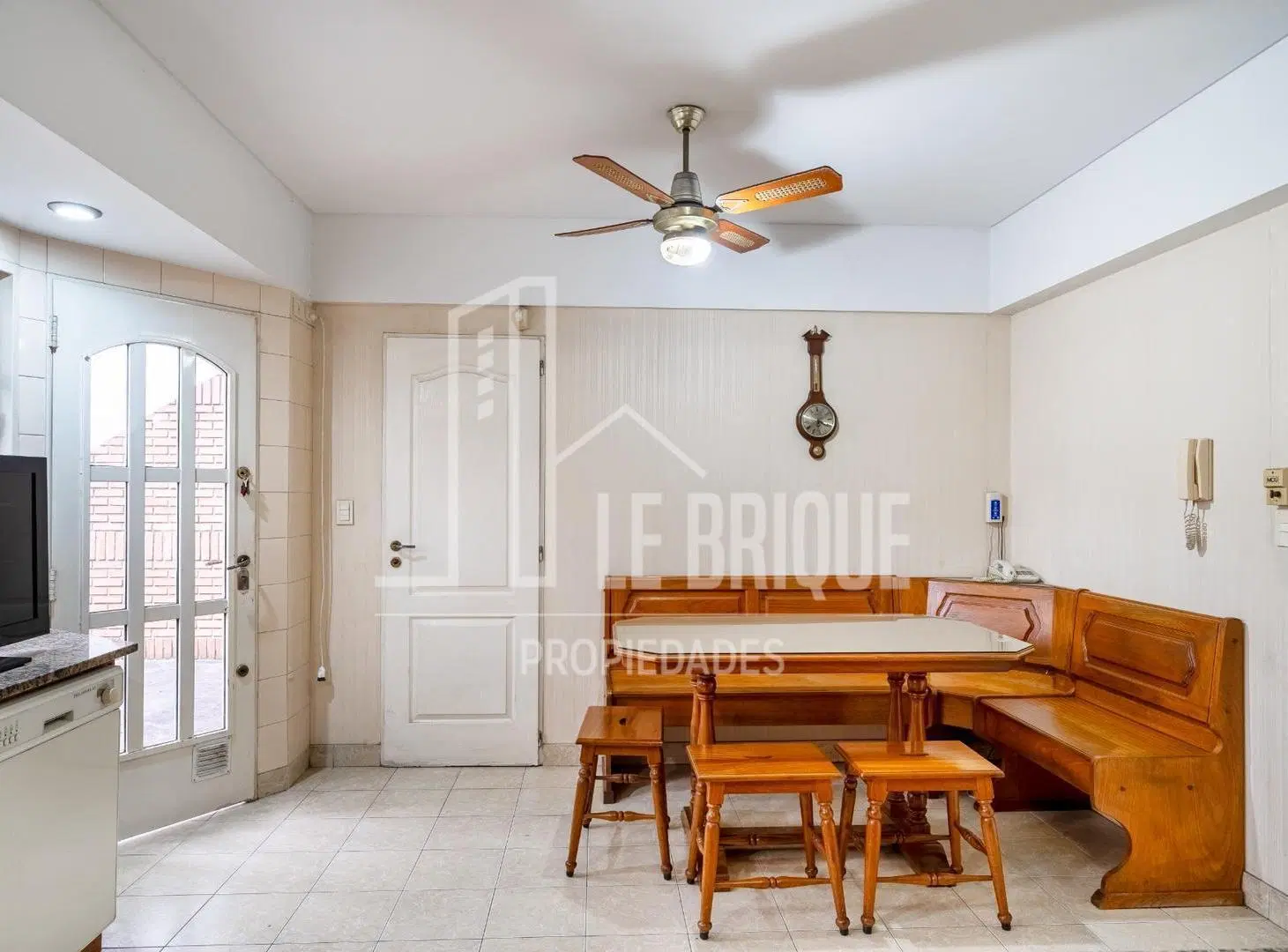 Espectacular Casa Lote propio 5 ambientes 8
