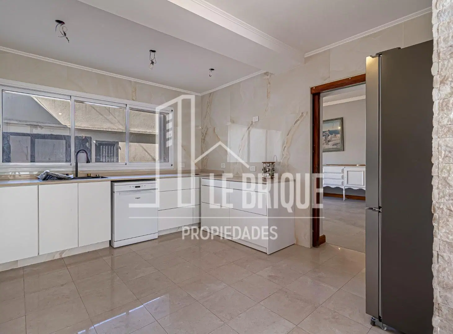 Casa en lote propio 5 ambientes - Le Brique Propiedades - 3