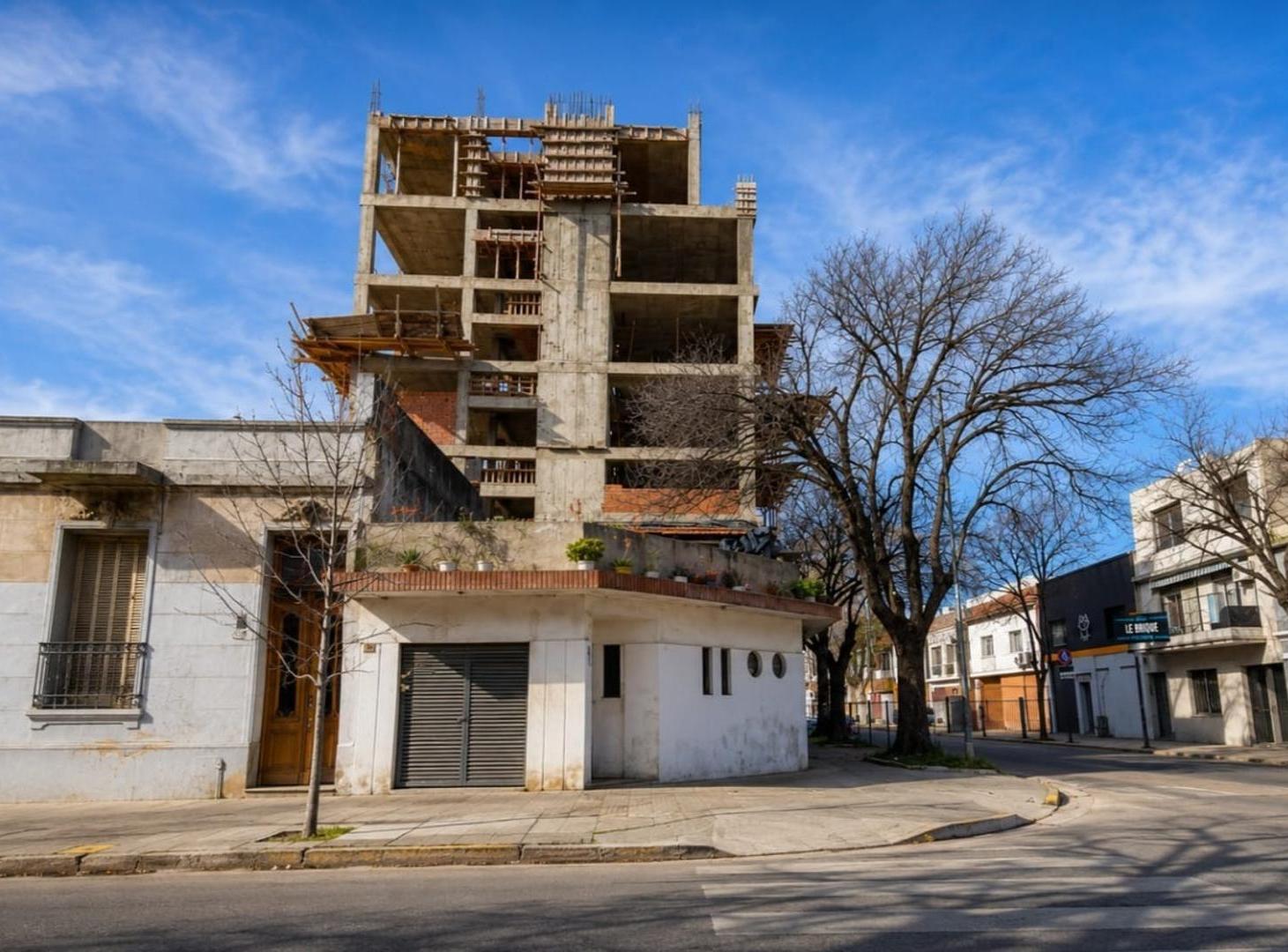 Foto de Edificio en construcción de 820m², imagen 2