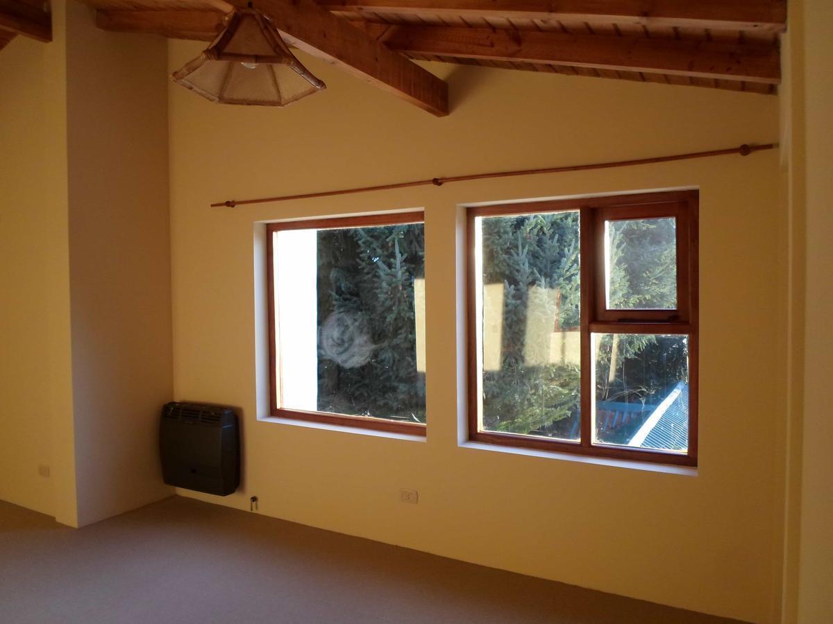 Hermosa Casa con Vista Parcial Al Lago - Barrio Casa de Piedra 5