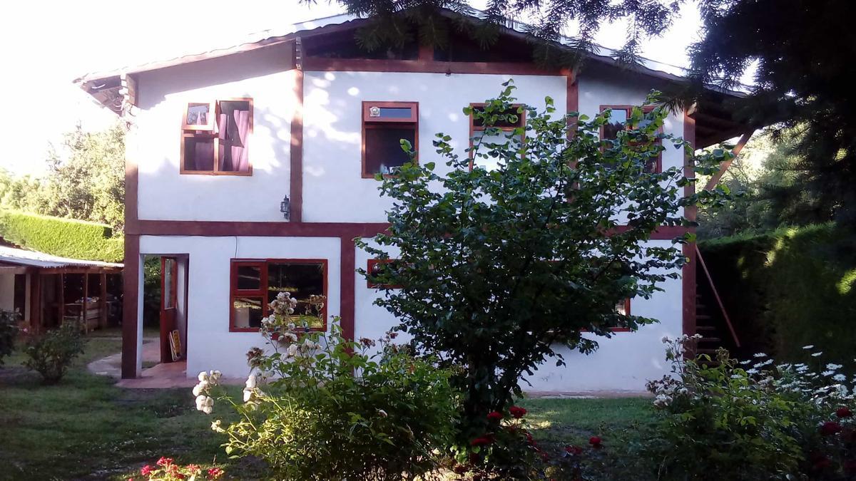 Hermosa Casa con Vista Parcial Al Lago - Barrio Casa de Piedra 2