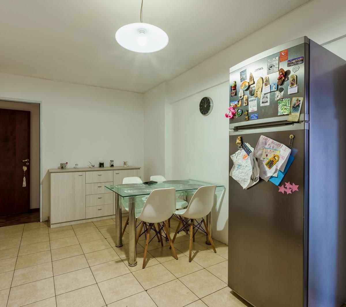 Departamento Venta Barrio Centro 4 Dorm. Balcón Patio Cochera 2