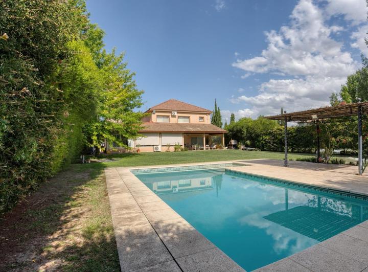 alquiler, barrio cerrado, Kentucky, casa, tres dormitorios, amenities, country. 1