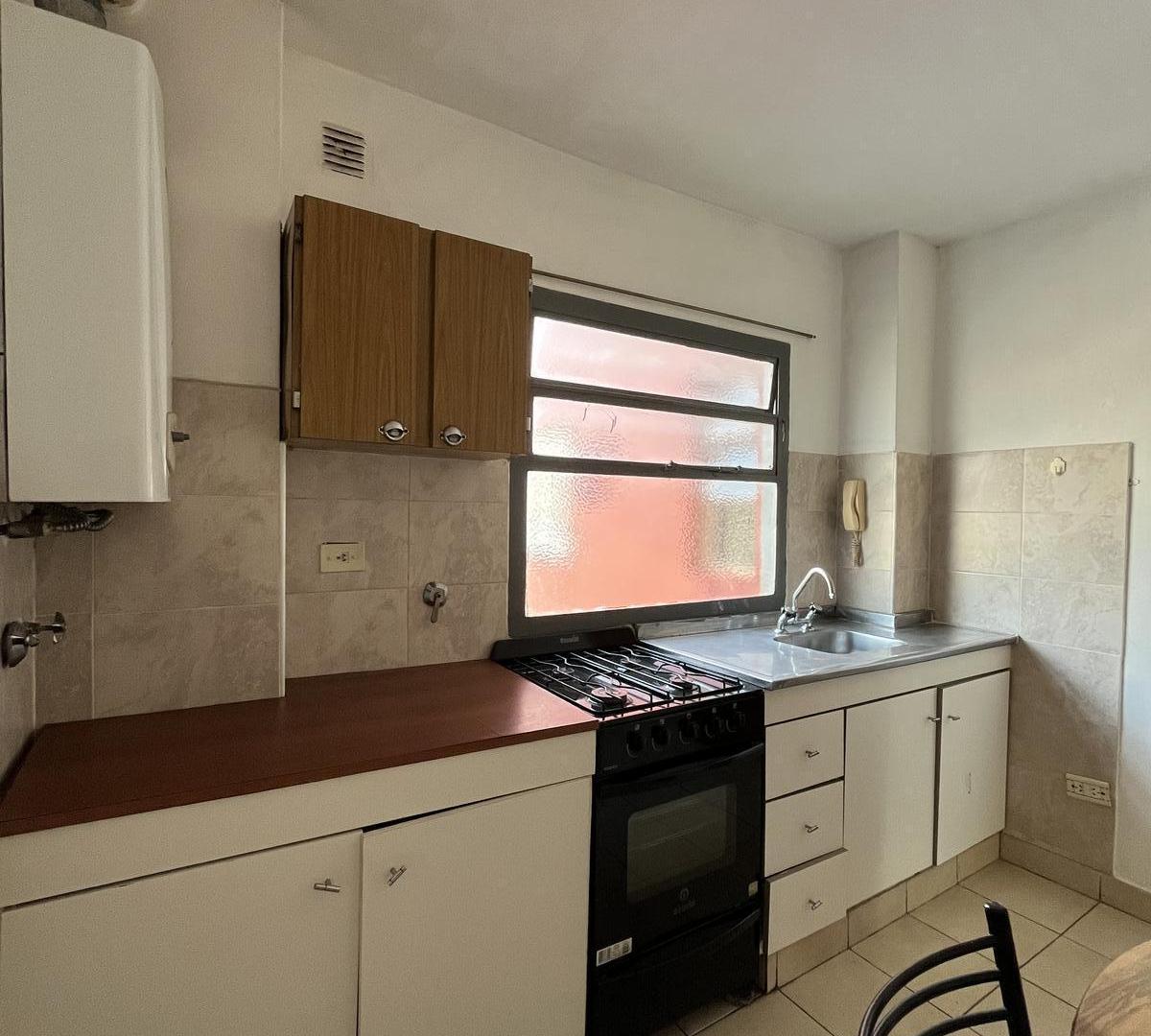 departamento venta 1 dormitorio barrio abasto 1 luminoso