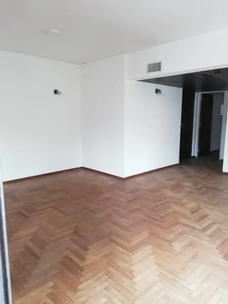 Departamento en alquiler de tres dormitorios dos cocheras barrio martin Rosario 3
