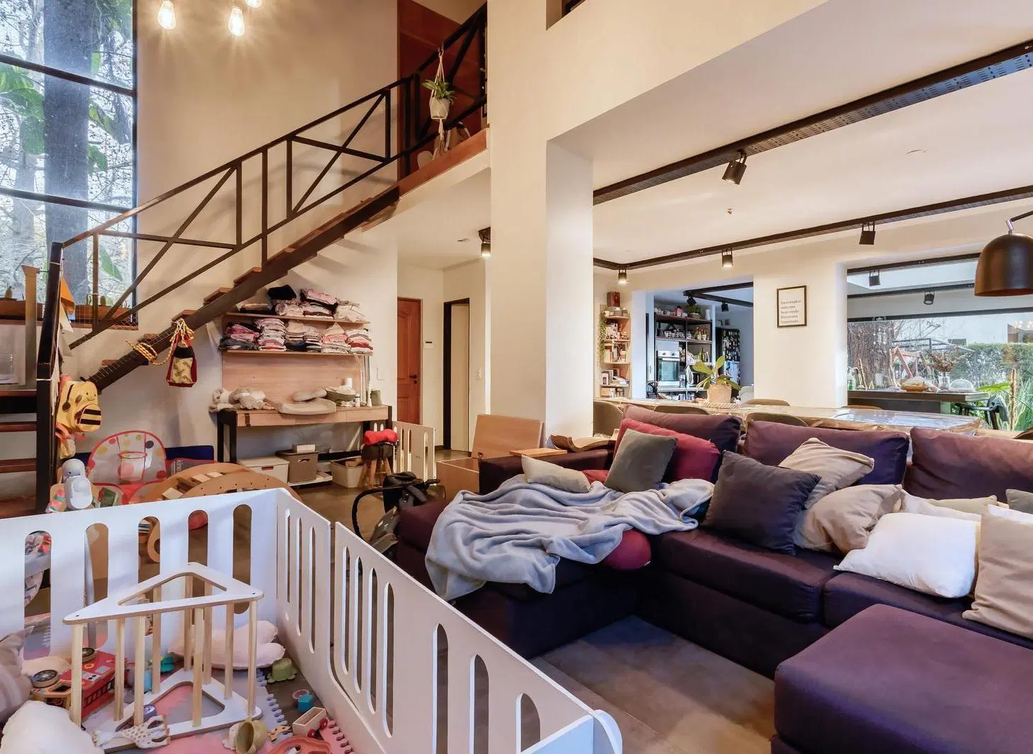 Casa en venta lbarrio privado duendes 2 dormitorios pileta parrilla luminoso 2