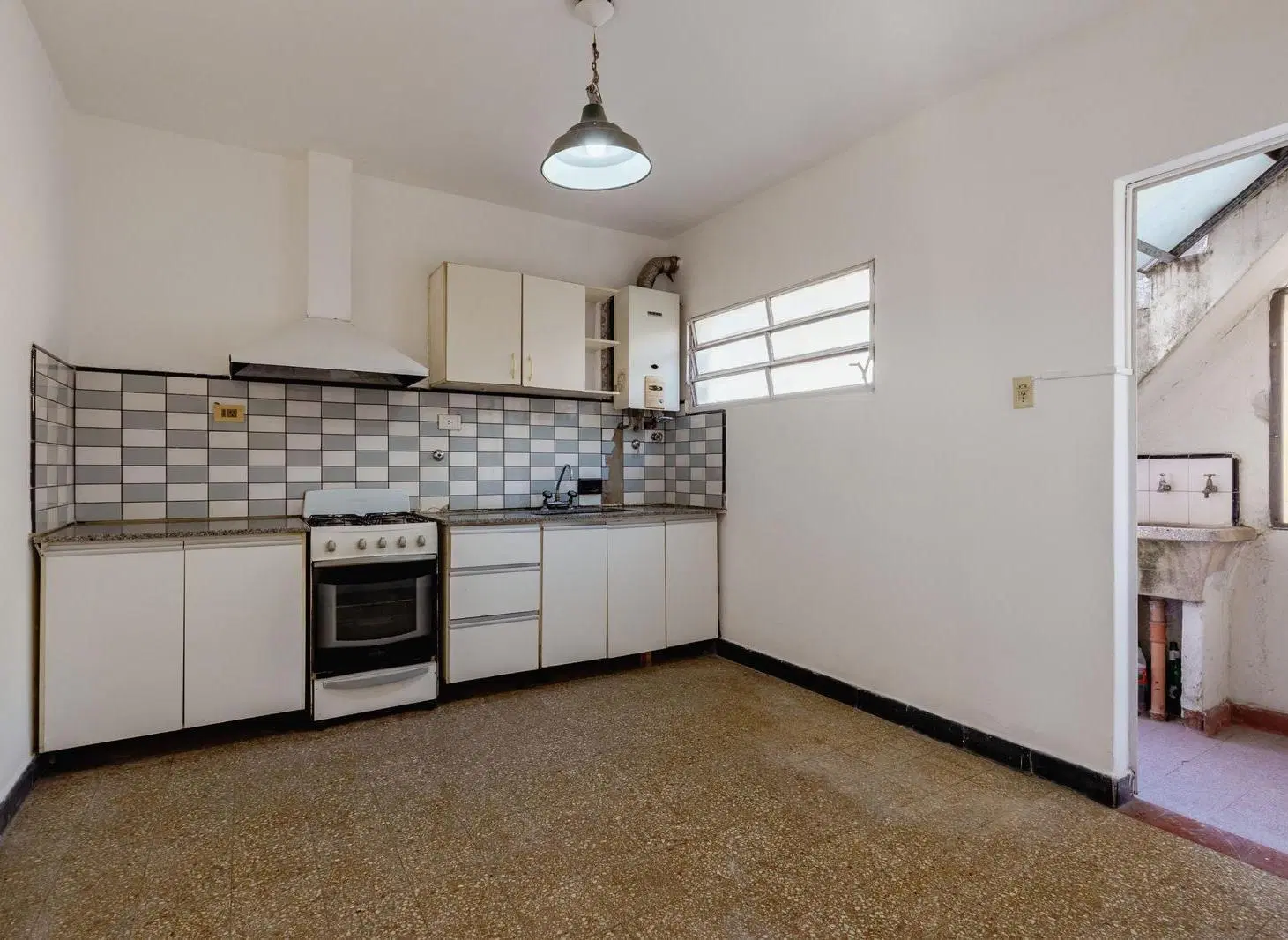PH venta barrio centro planta alta 2 dormitorios terraza amplio luminoso 8