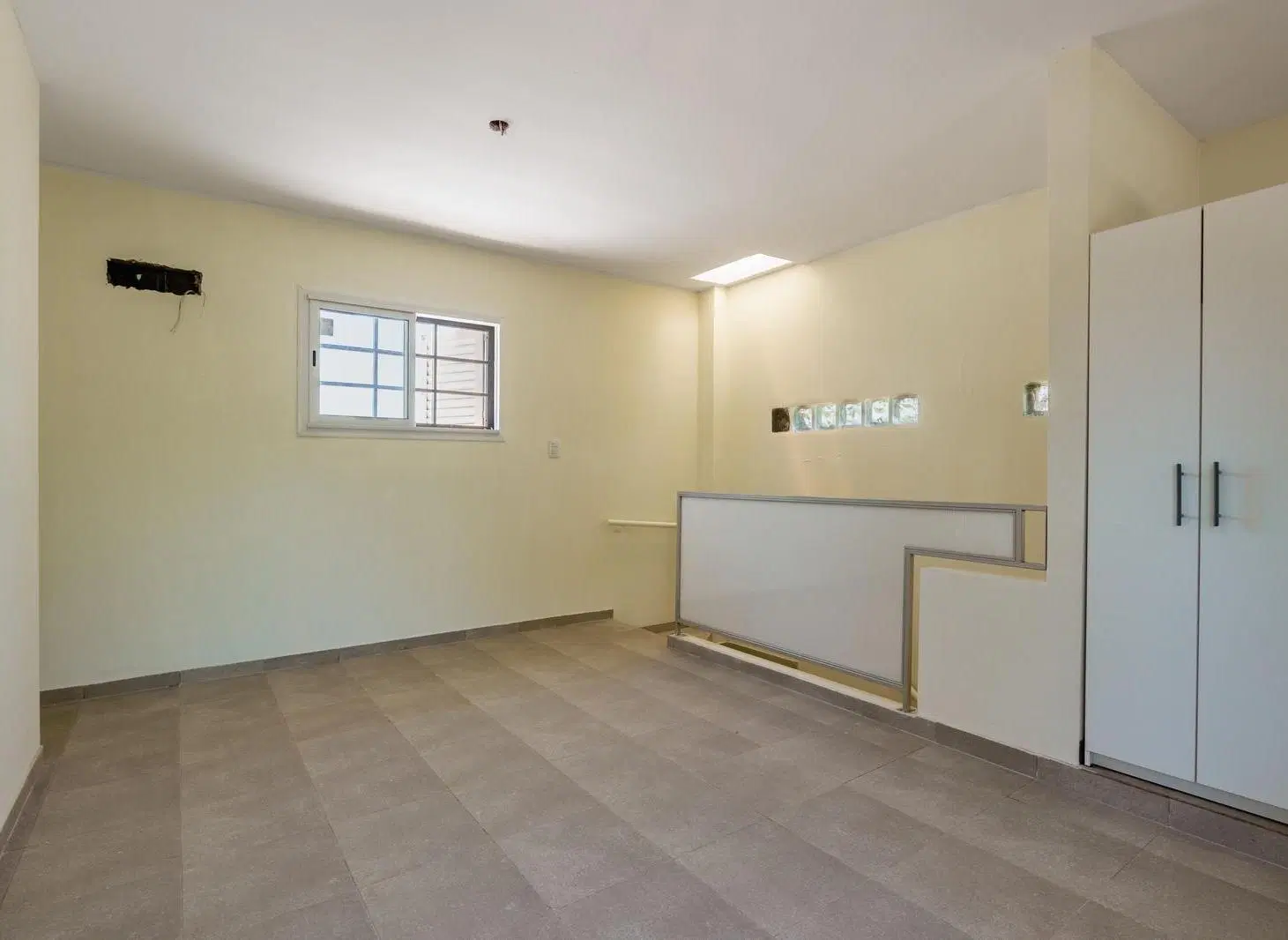 Departamento en alquilerbarrio fisherton 1 dormitorio por escalera balcón amplio luminoso a estrenar 2